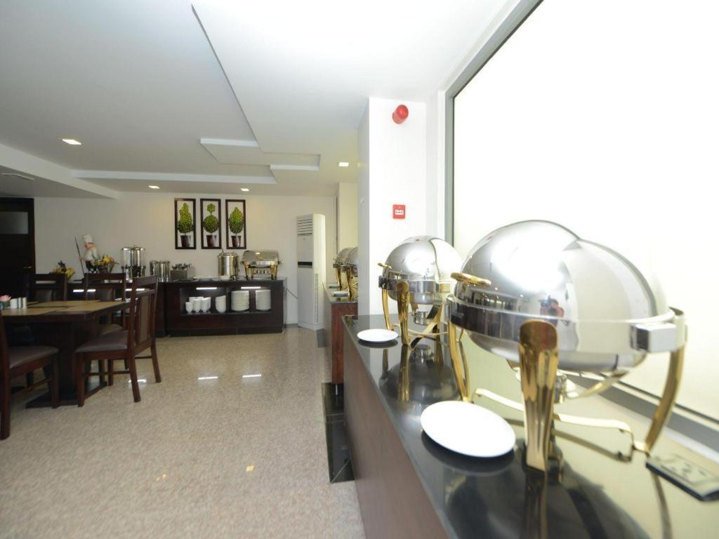Hotel Lexus Yangon Extérieur photo