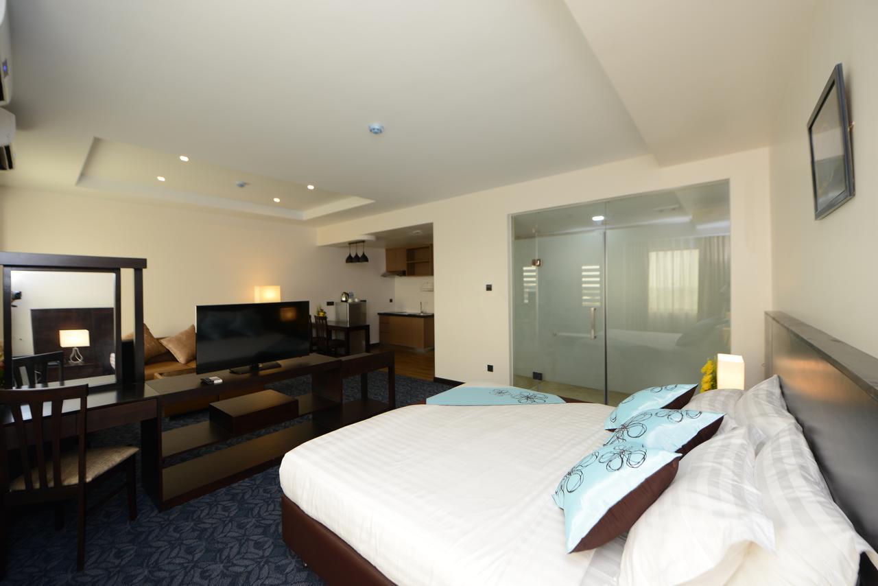 Hotel Lexus Yangon Extérieur photo