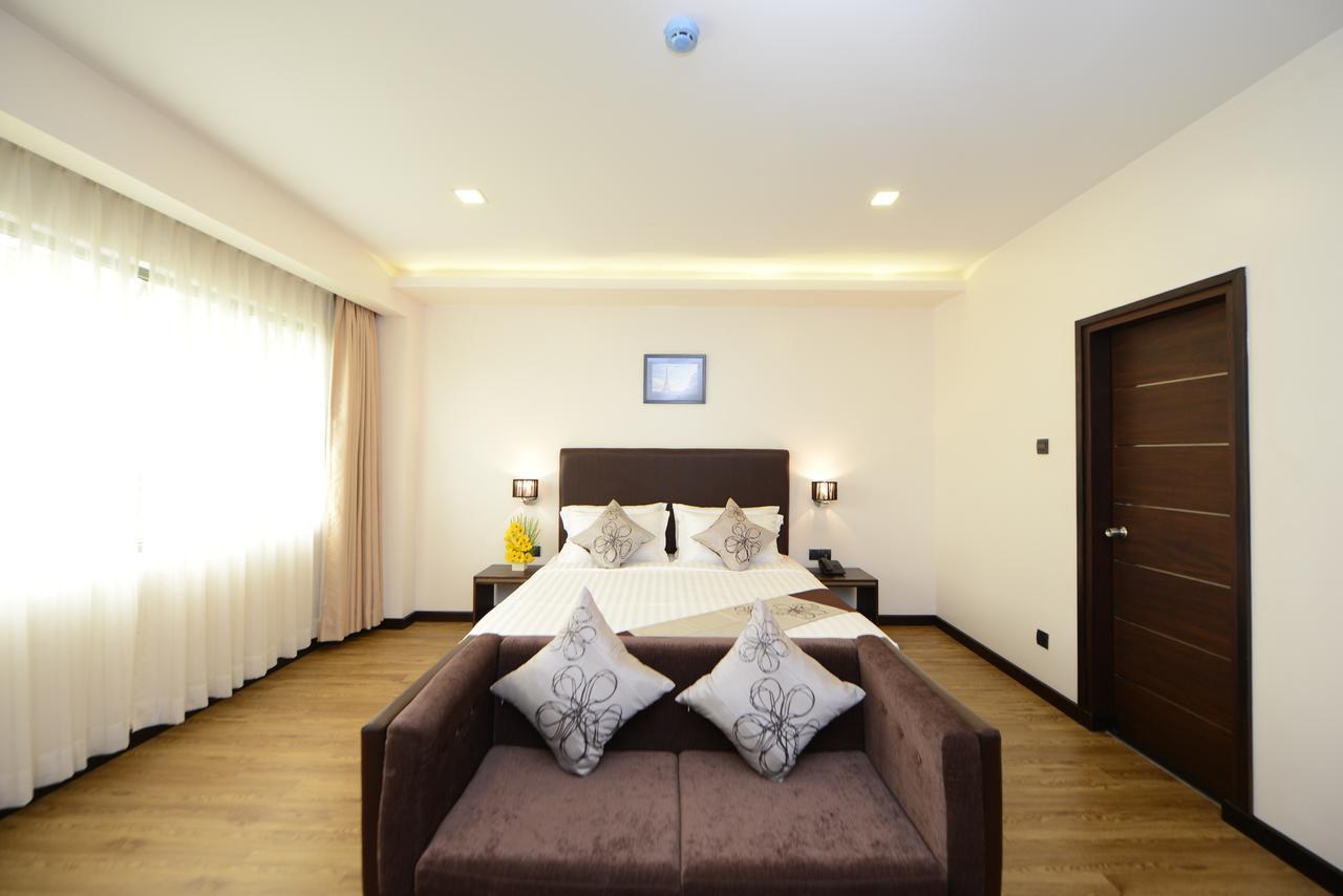 Hotel Lexus Yangon Extérieur photo